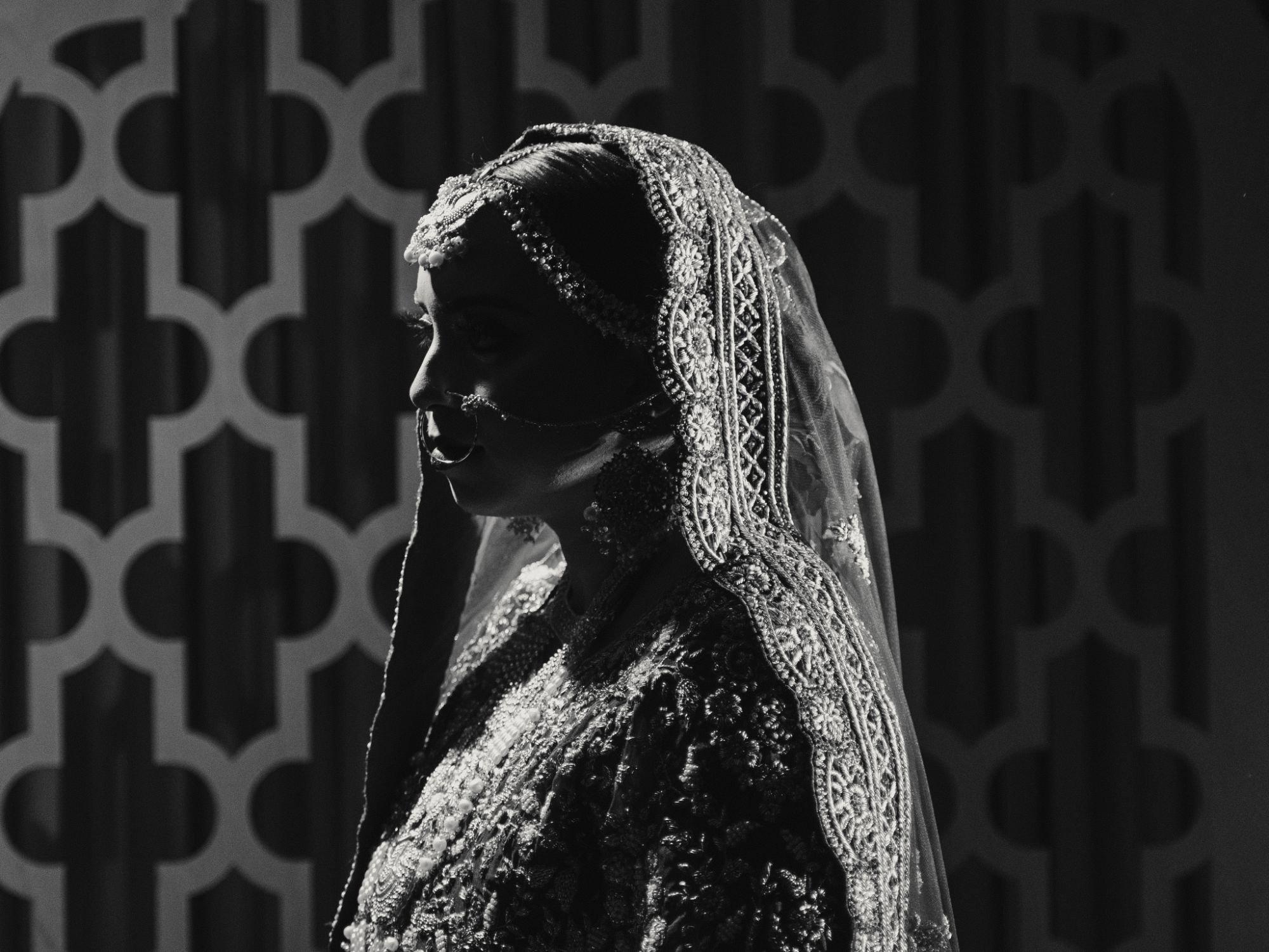 carousel-hero-element image-4