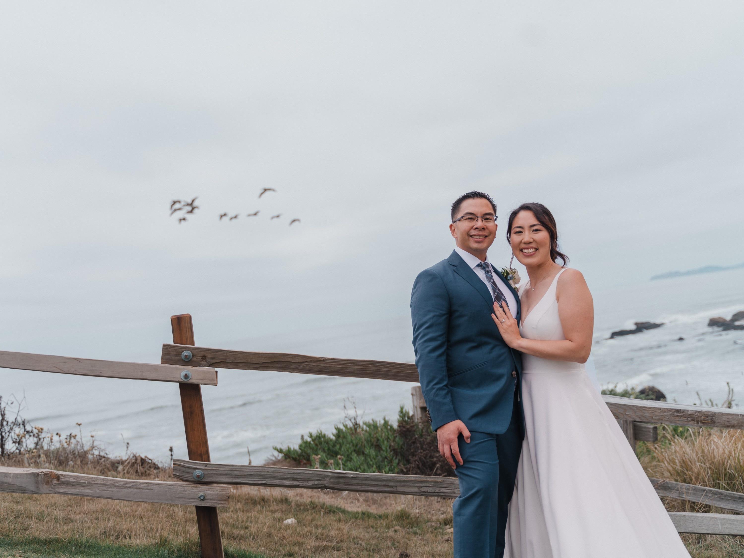 carousel-hero-element image-0